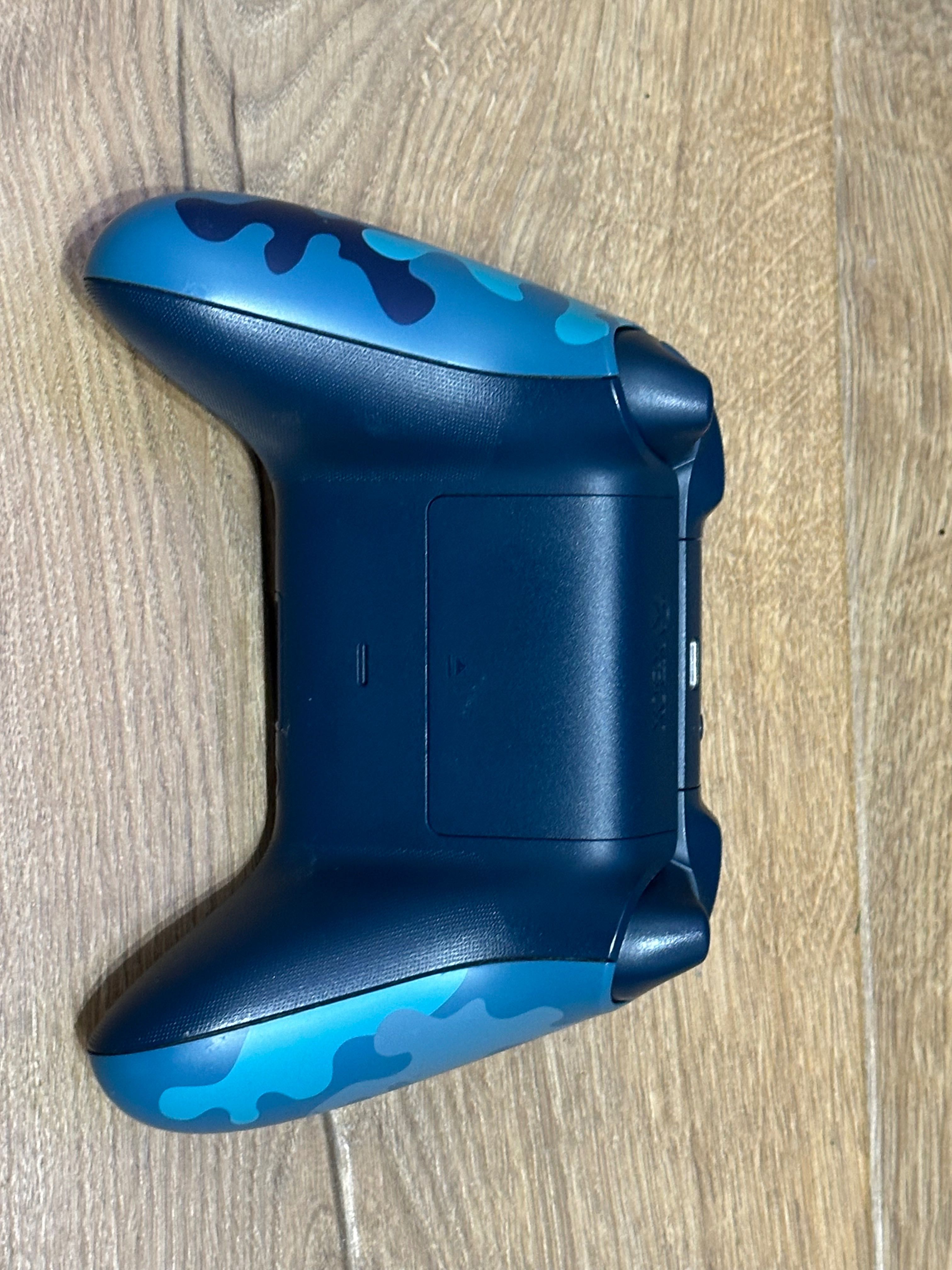 Pad do Xbox-a one/series moro niebieski
