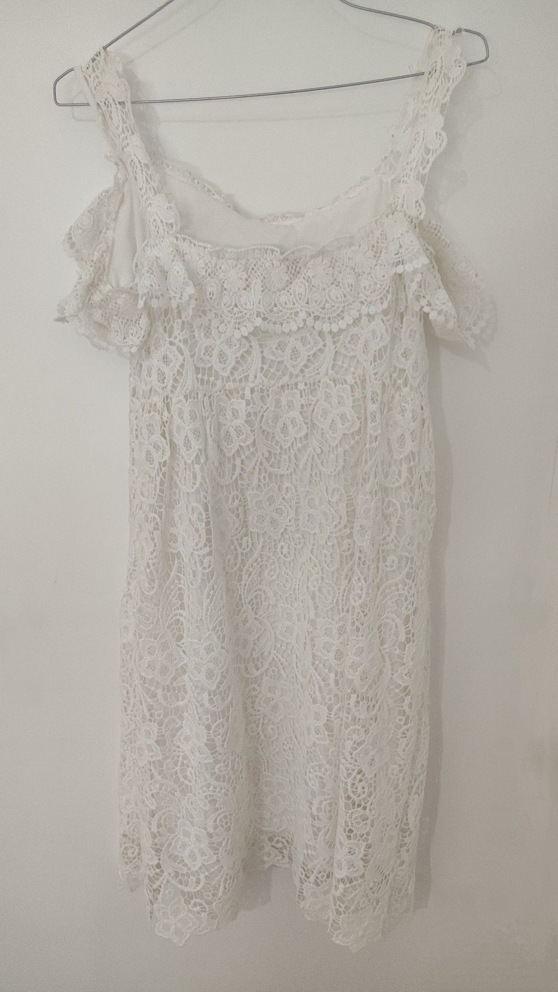 Vestido de renda branco