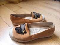 Sapatos Camel Abelha Nº40