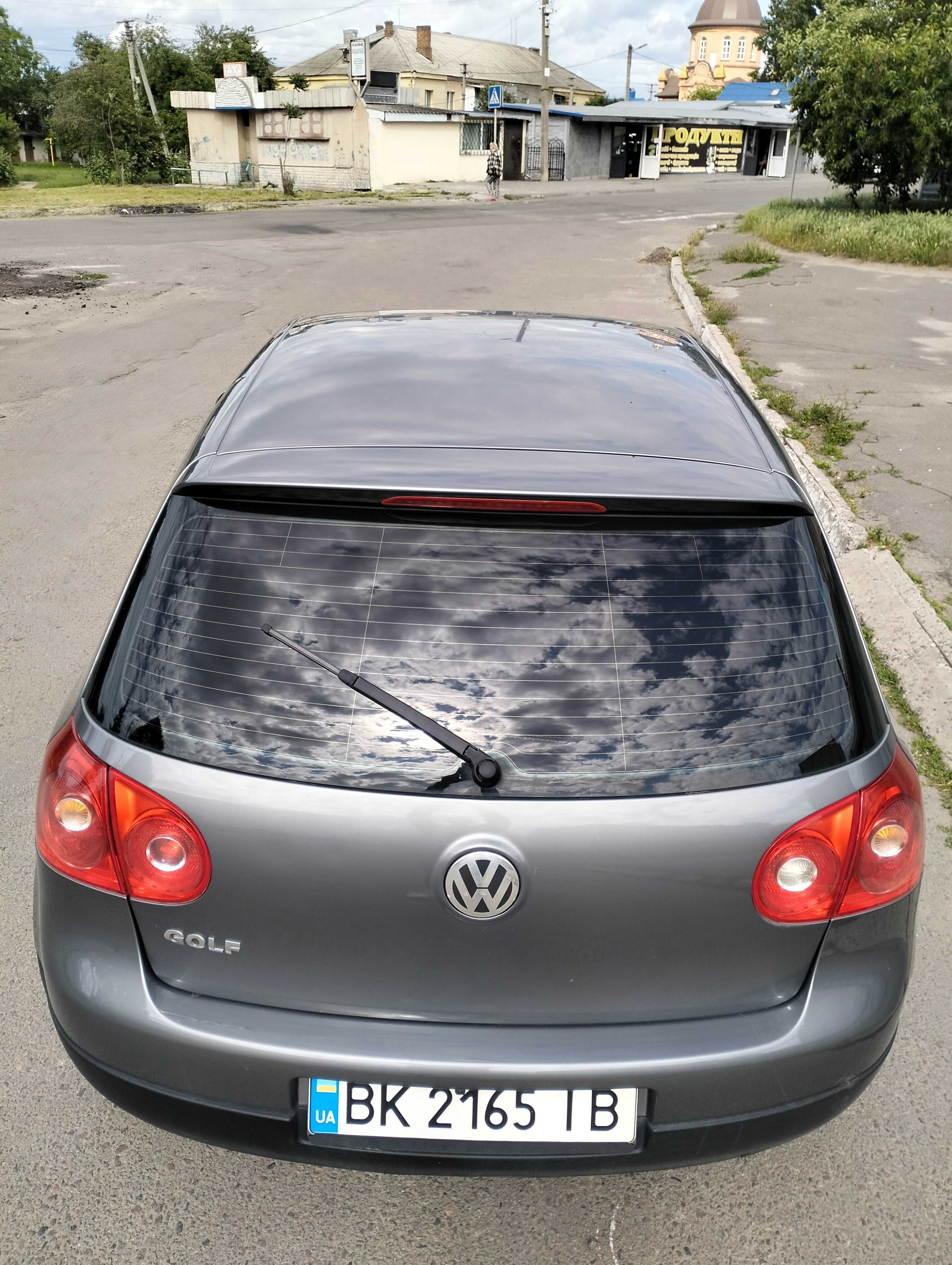 Автомобіль GOLF 5
