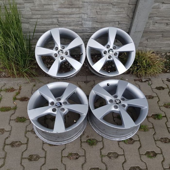 4x 7x16 ET46 5x100 Komplet felg aluminiowych Audi,VW,Seat, Skoda