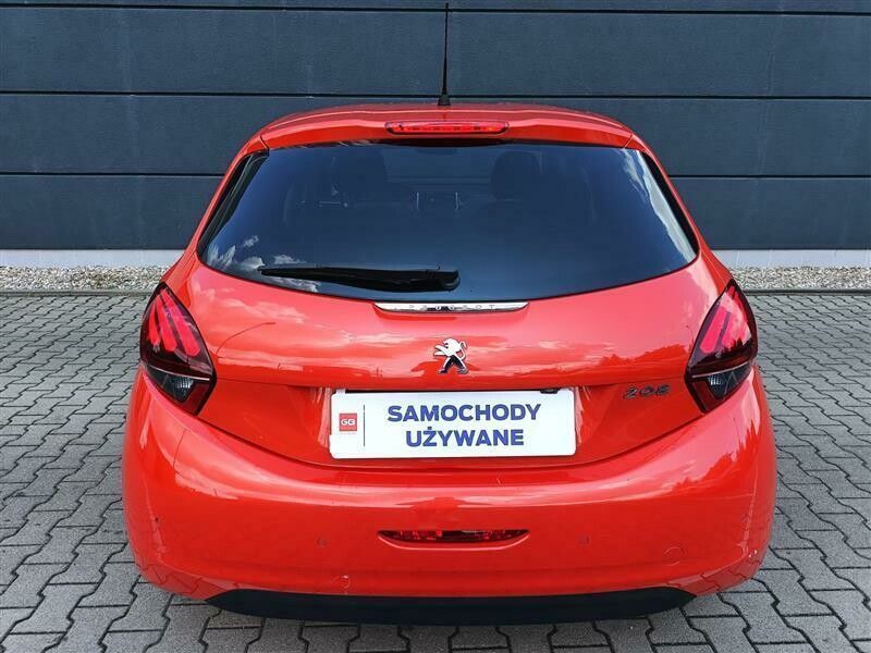 Peugeot 208 1.2 Puretech 110KM Salon PL Automat