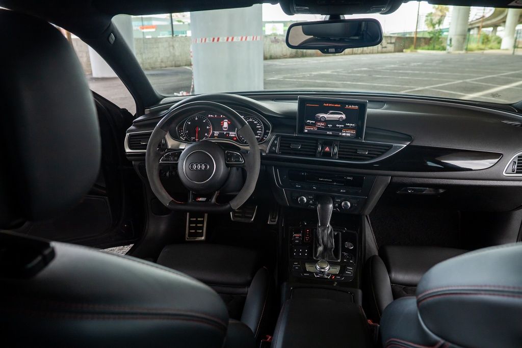 Audi A6 avant 2.0 TDI S-line kit RS6