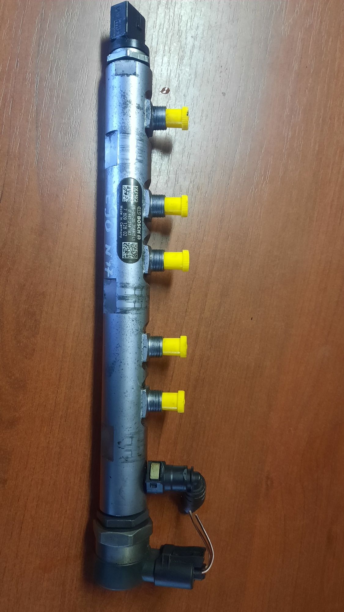 Listwa wtryskowa  BMW E90 N47 2.0D  044521.4183