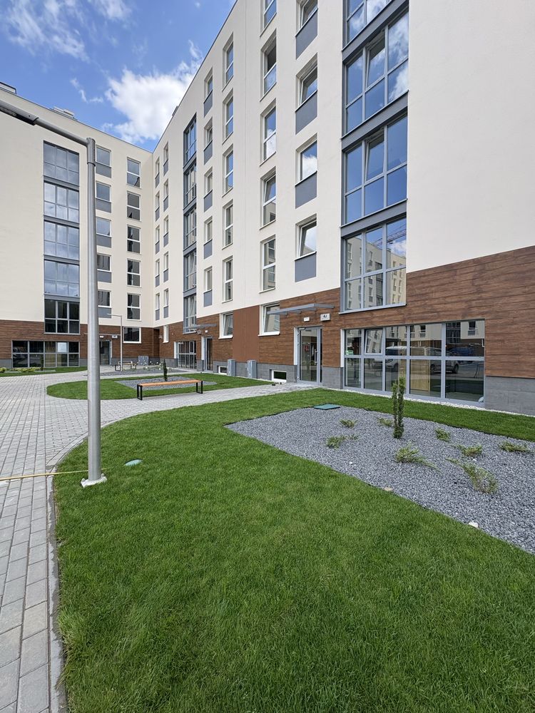 Mieszkanie 3 pokoje Leśny Dwór 2 komórki lokatorskie