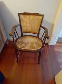 Cadeira "palhinha" antiguidade