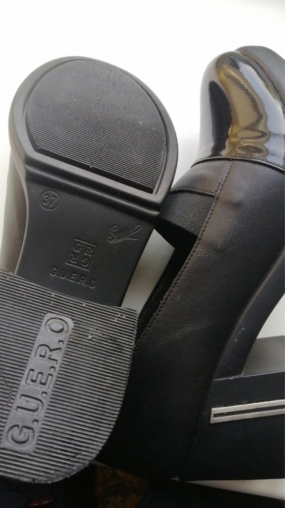 Кожаные Туфли женские 37 размер лаковые брендовые