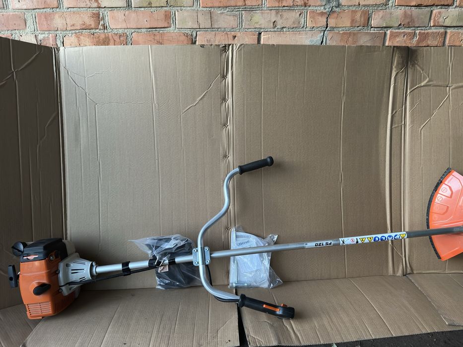 Бензокоса Stihl FS 120