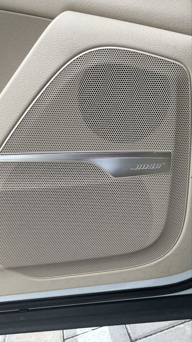 Продам Audi Q7 4 M