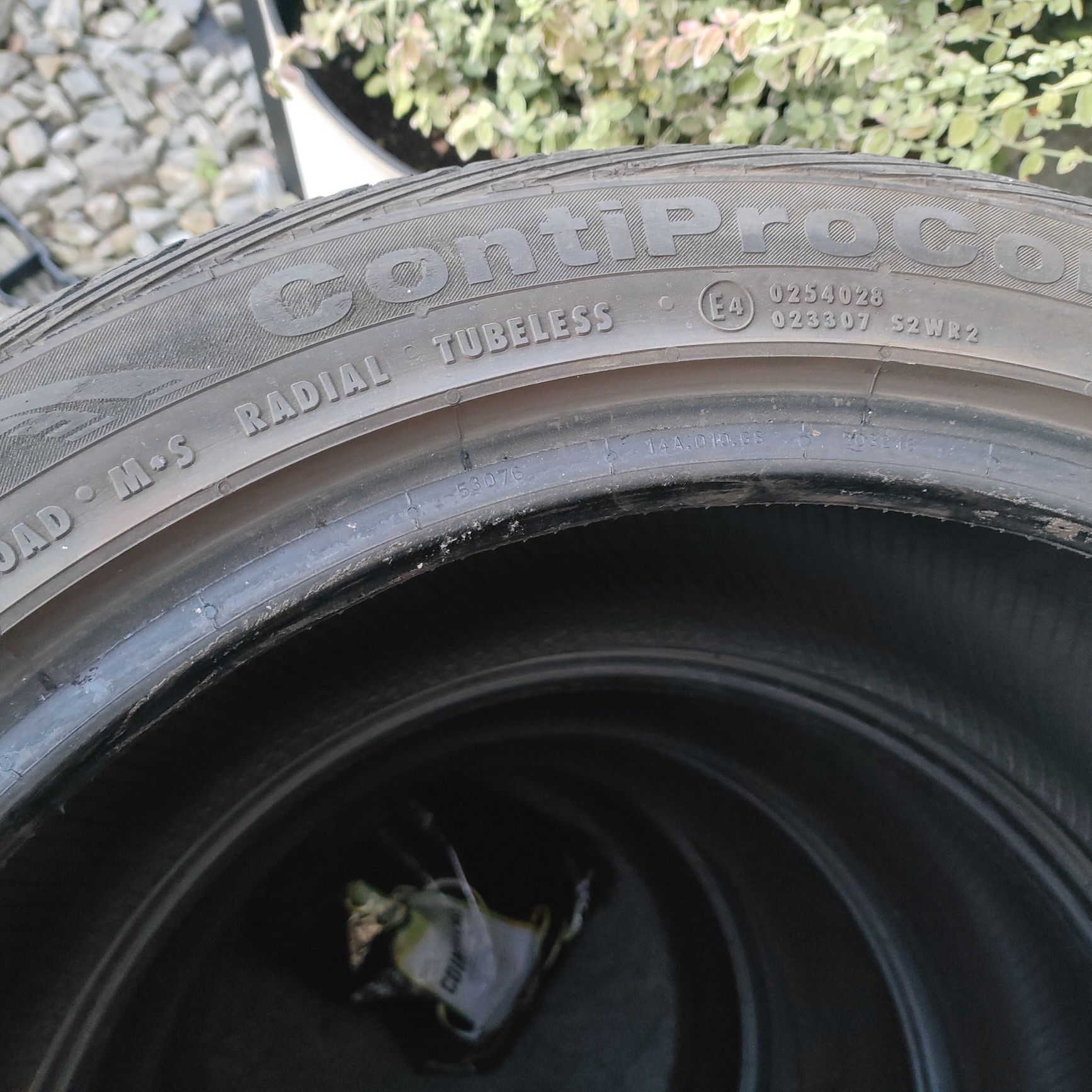 2 opony Continental 255/40/19
