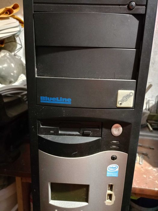 Sprzedam komputer i monitor