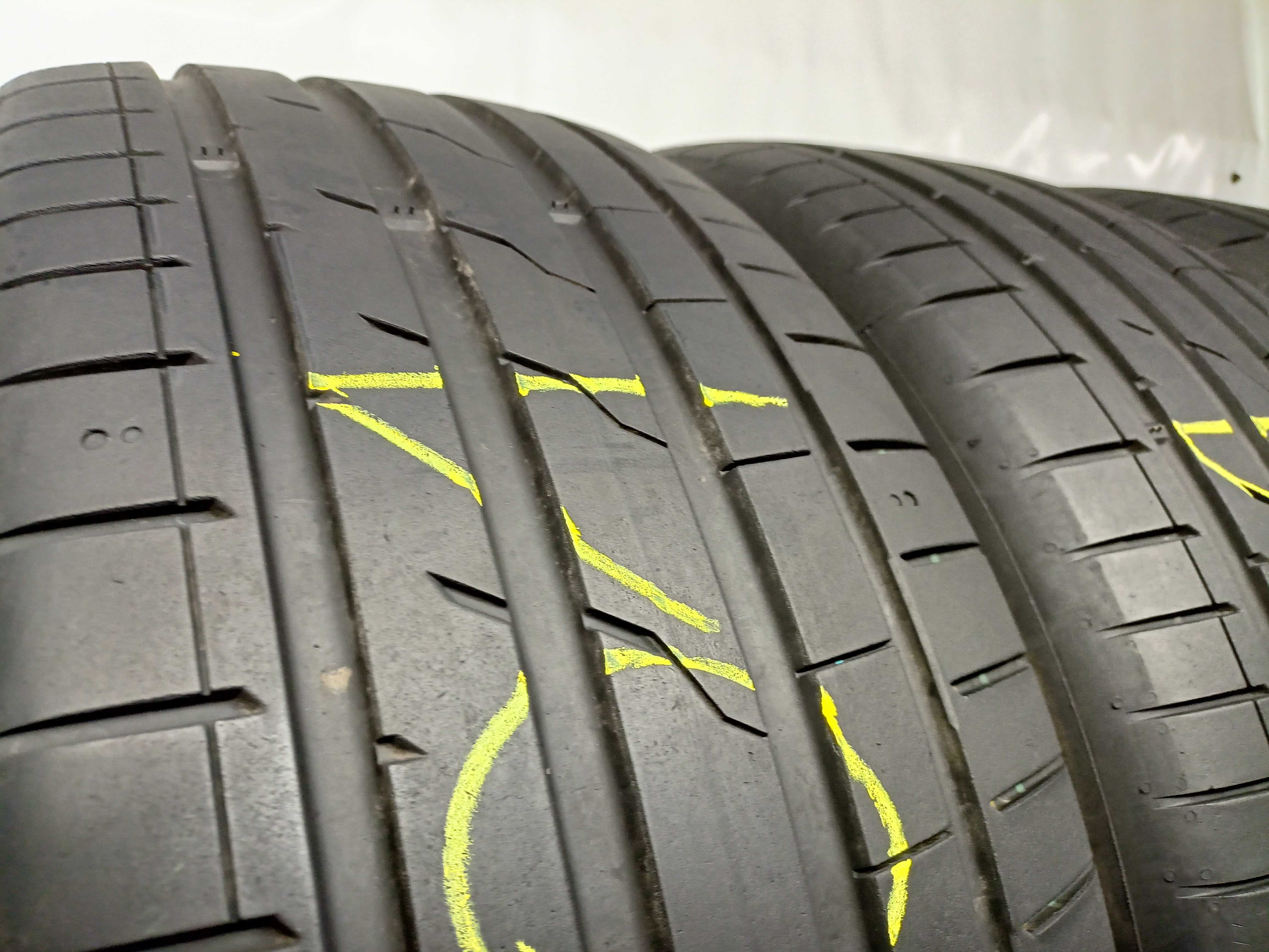 Hankook Ventus S1 Evo 3 245/45/19 24r. 102Y 2x6,5mm 2x6,2mm (1901)