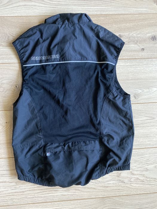 Kamizelka Nakamura wind protection windwall