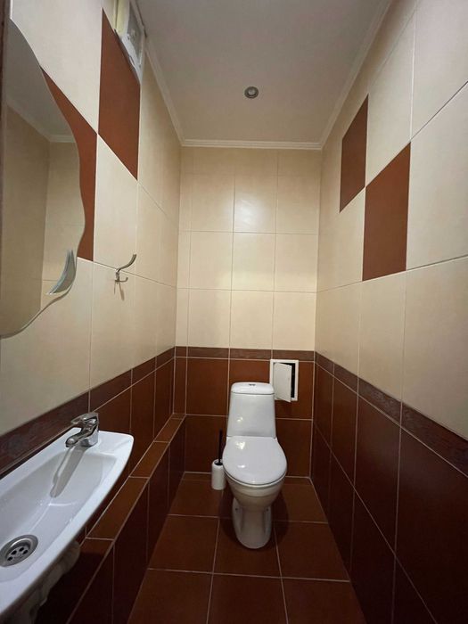 2 кім 77 мкв євроремонт вул Гришка Мих 9, смт Позняки