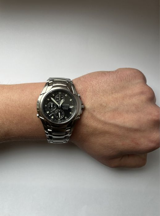 Чоловічий голдинник Citizen Titanium Sapphire