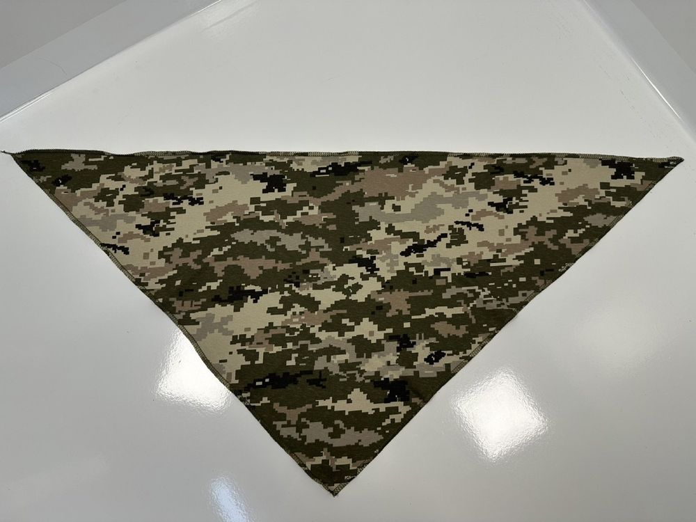 Бандана бавовна 85*65*65см піксель мультикам олива (хакі)