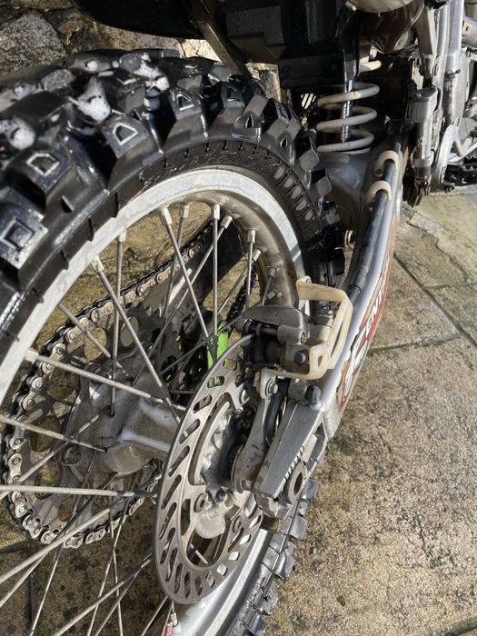 Kawaskai kxf 250cc 2005