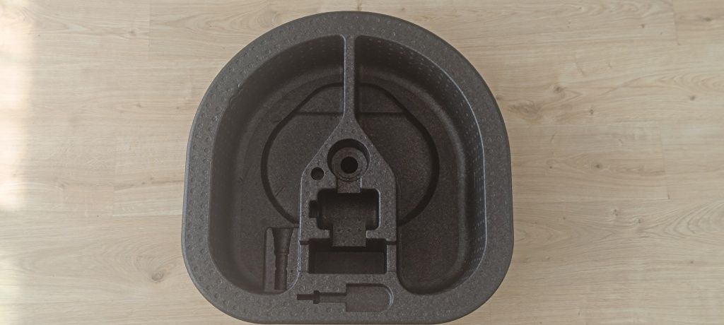[Ford Focus] Preenchimento Roda Suplente kit reparação