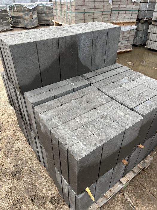 Obrzeza Palisadowe grafit II gat