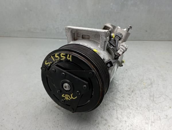 Compressor AC RENAULT Clio IV (BH_)