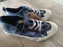Trampki Levi's 35