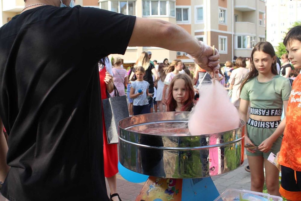 Оренда. Солодка вата, Попкорн