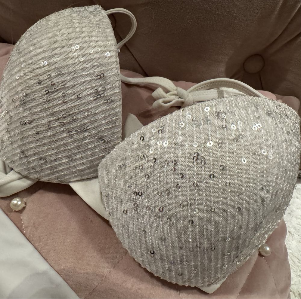 Biustonosz, góra od kostiumu Calzedonia cekiny 80C okazja