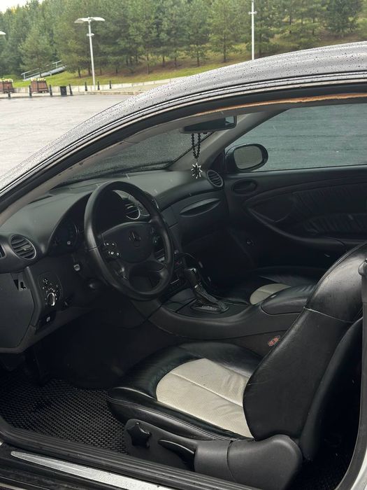 Mercedes-Benz CLK 2004 р.
