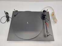 Nowy Gramofon Pro-Ject Primary E czarny