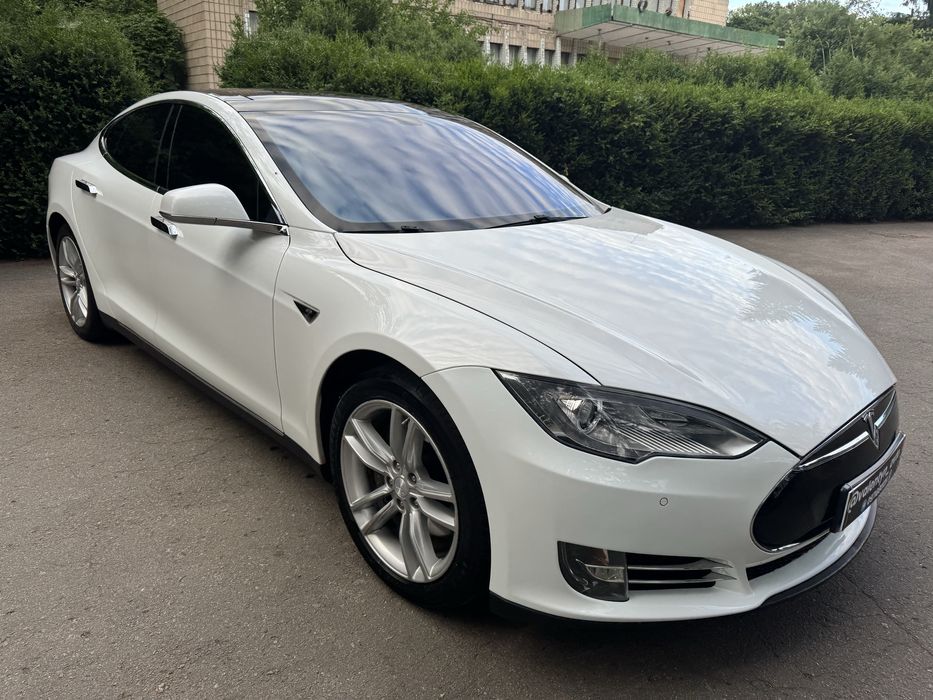 Tesla Model S 85 Kw без дтп
