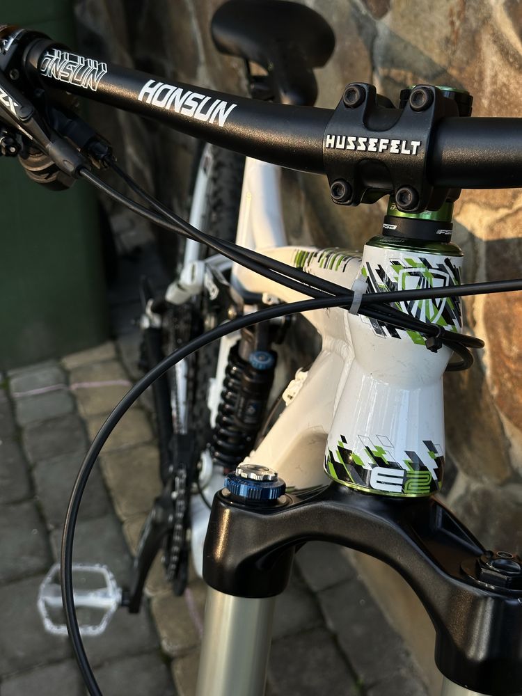 Двухподвес trek scratch 7 180/180mm