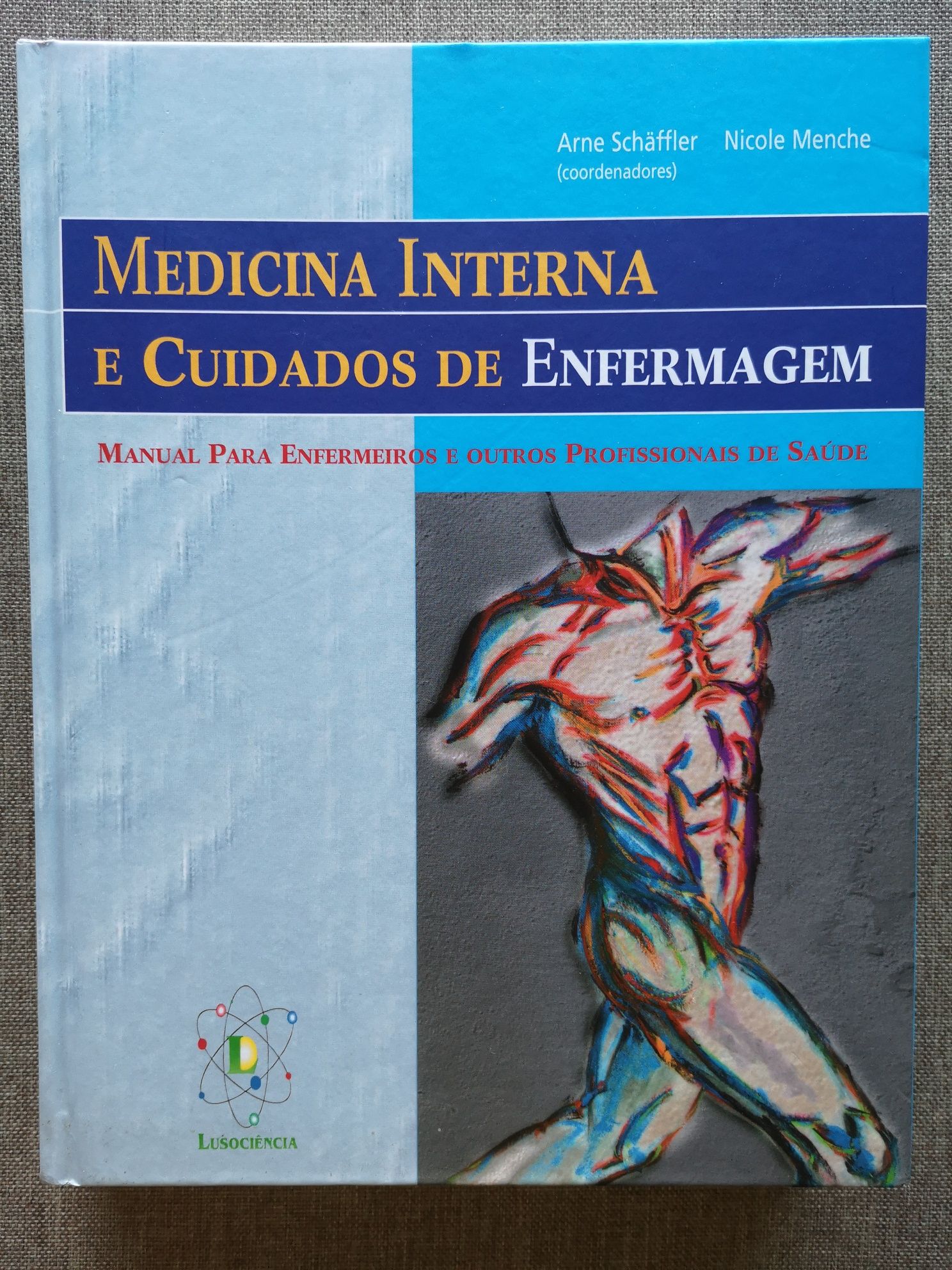 Vendo livros técnicos de Enfermagem