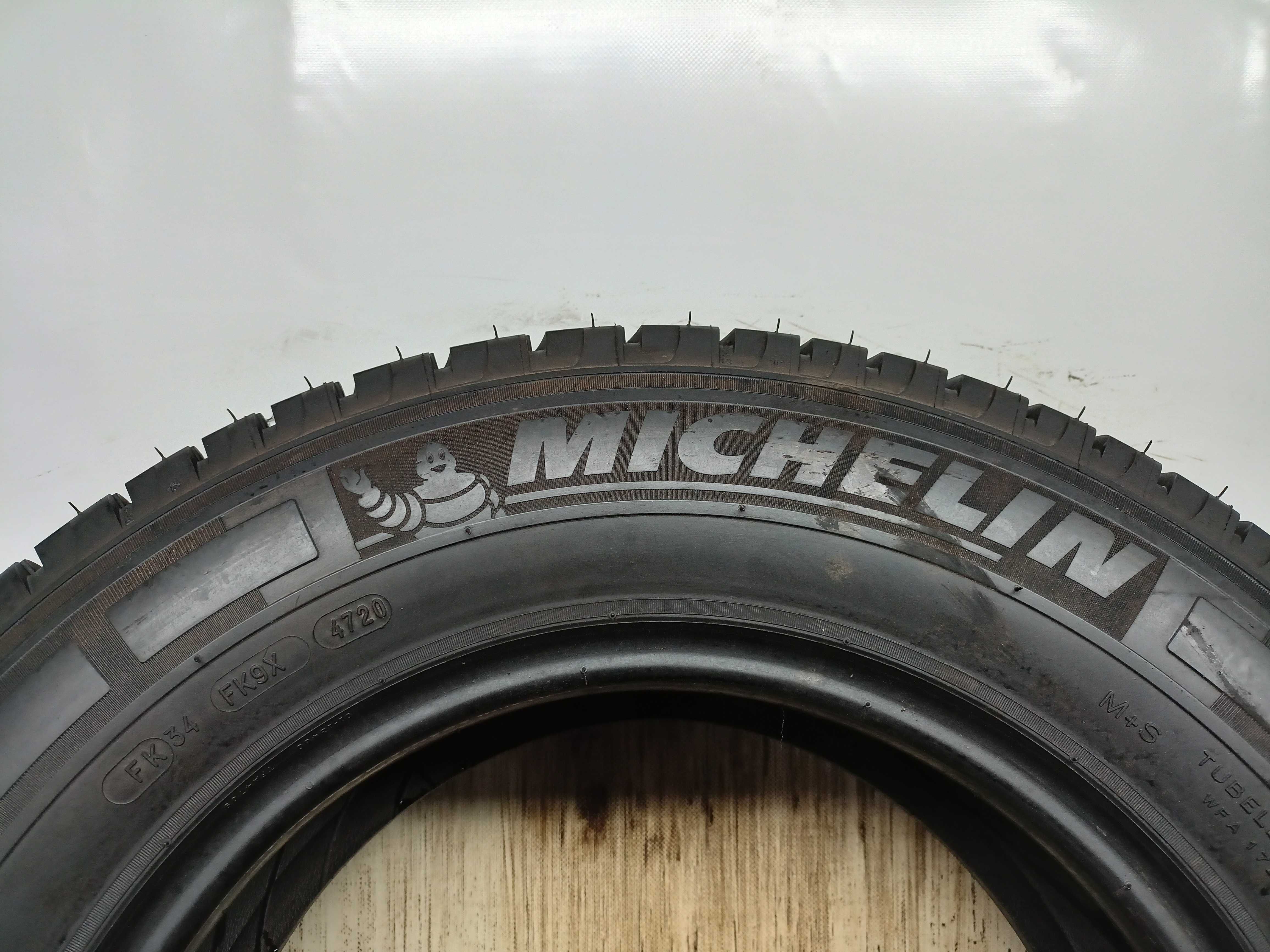 Michelin Agilis 215/70/15C 2020rok 109Q Nowa (2356)