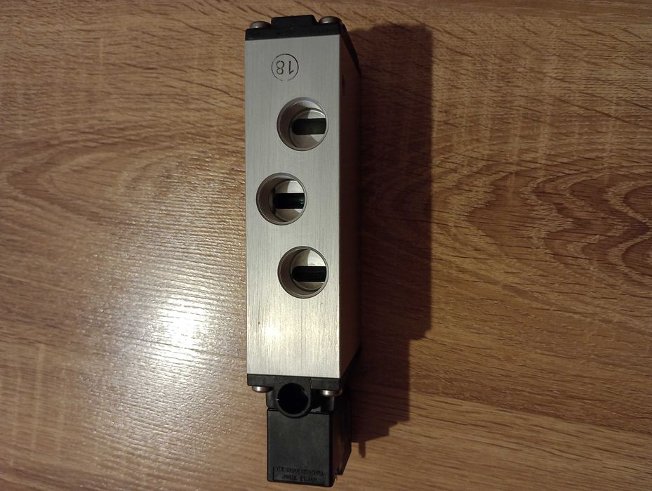 Elektrozawór CD12-5/2XX-SR-024DC (572547.0220)  Aventics rexroth bosch