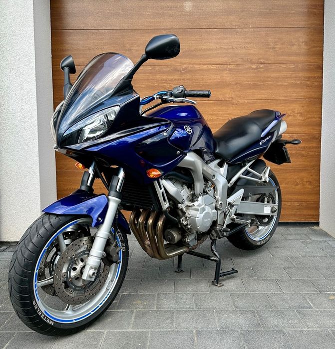 Yamaha FZ6 Fazer.