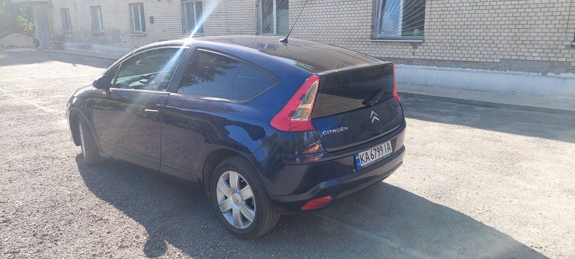 Экономный Citroen c4 1.6 дизель/ 3 двері