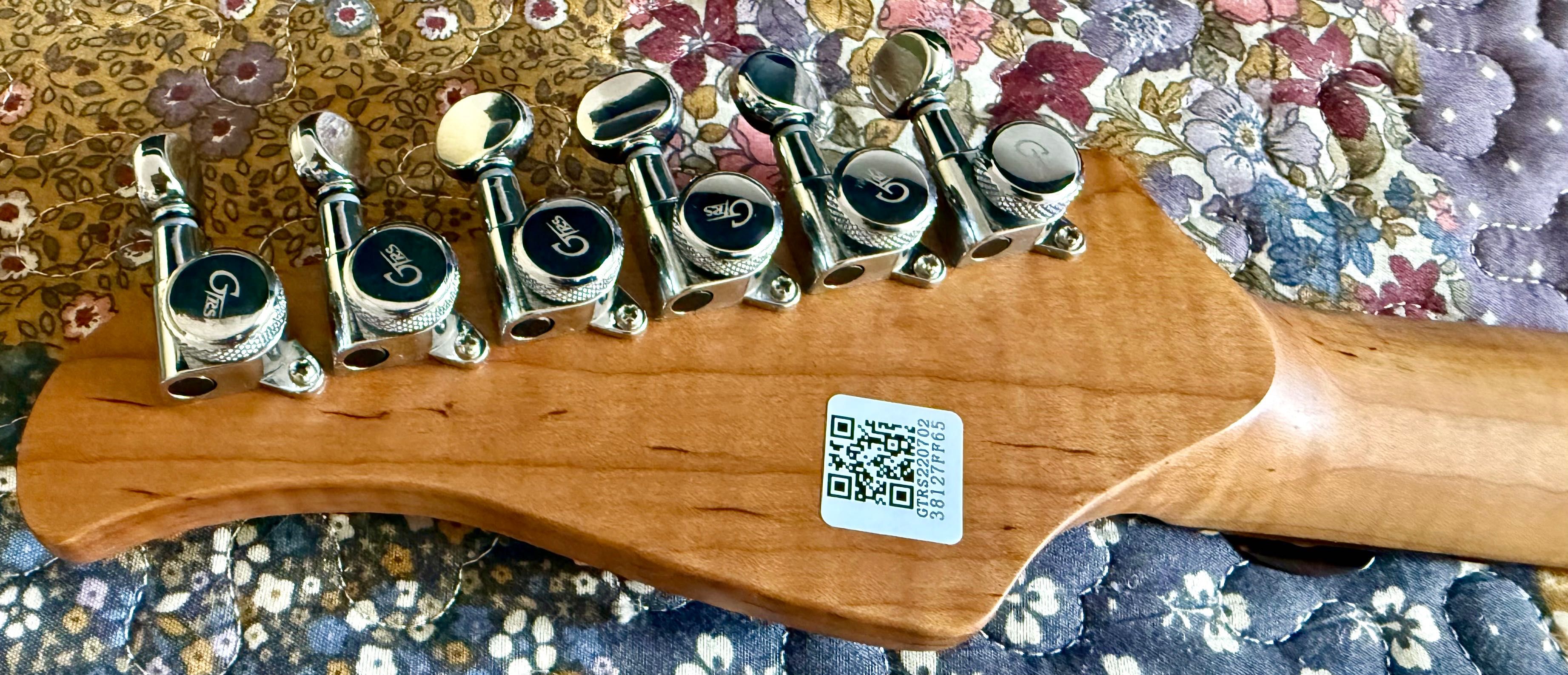 MOOER GTRS P800 czerwony nówka po pełnym setupie