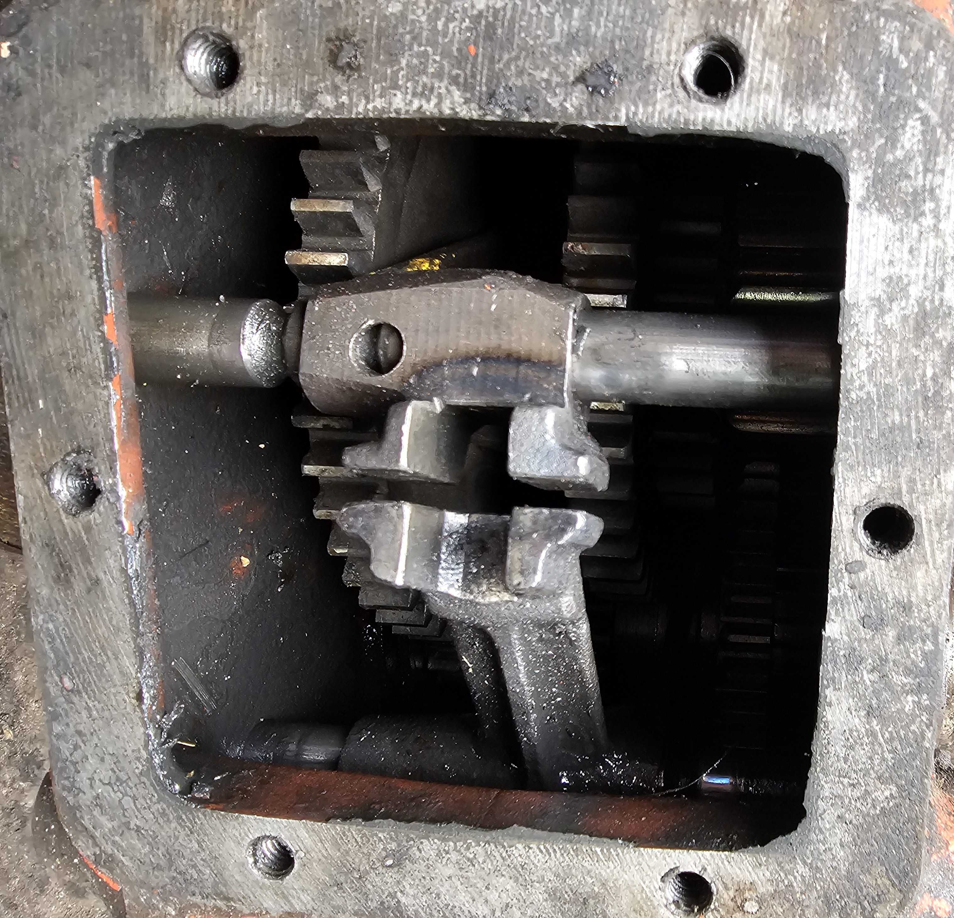 Skrzynia biegów kombajn Deutz Fahr M900, 922, 980, 1002