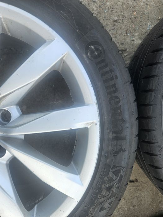 Alufelgi 17 Kola Vw Golf VII lato