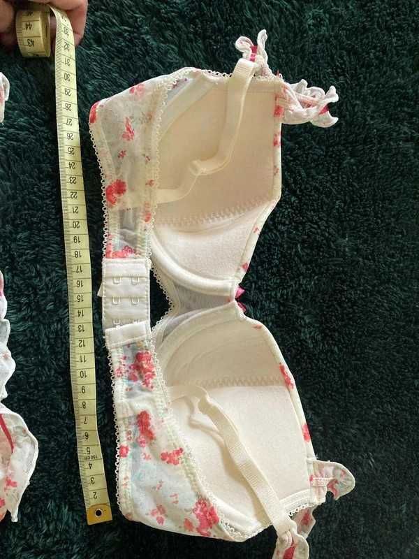 Biustonosz stanik Hunkemoller r 70 C