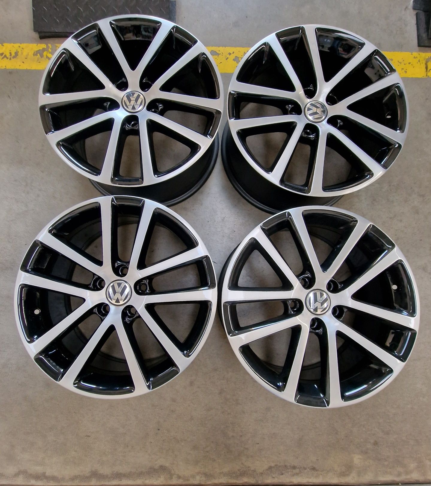 Felgi aluminiowe VW 5x112 Golf VII