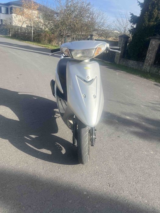 Yamaha 16.           скутер