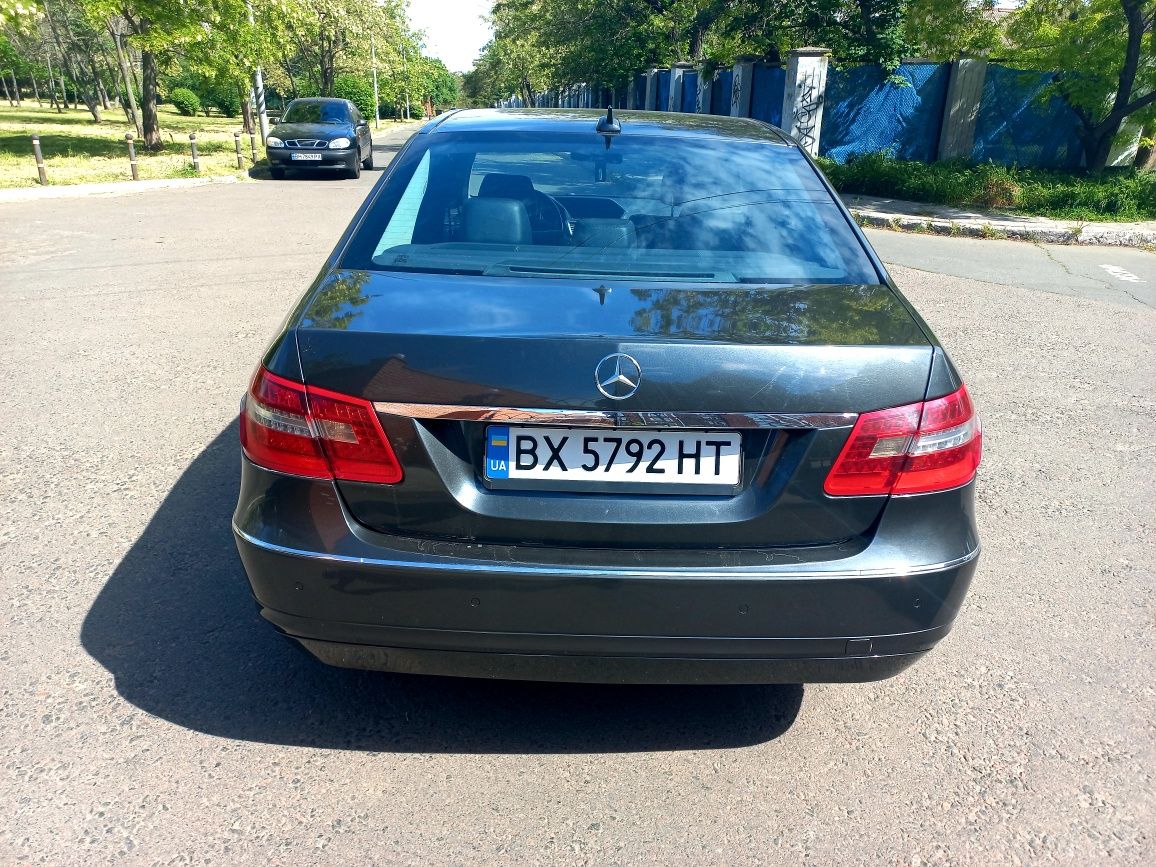 Продам Mercedes-Benz E-Class w212 2.2CDI