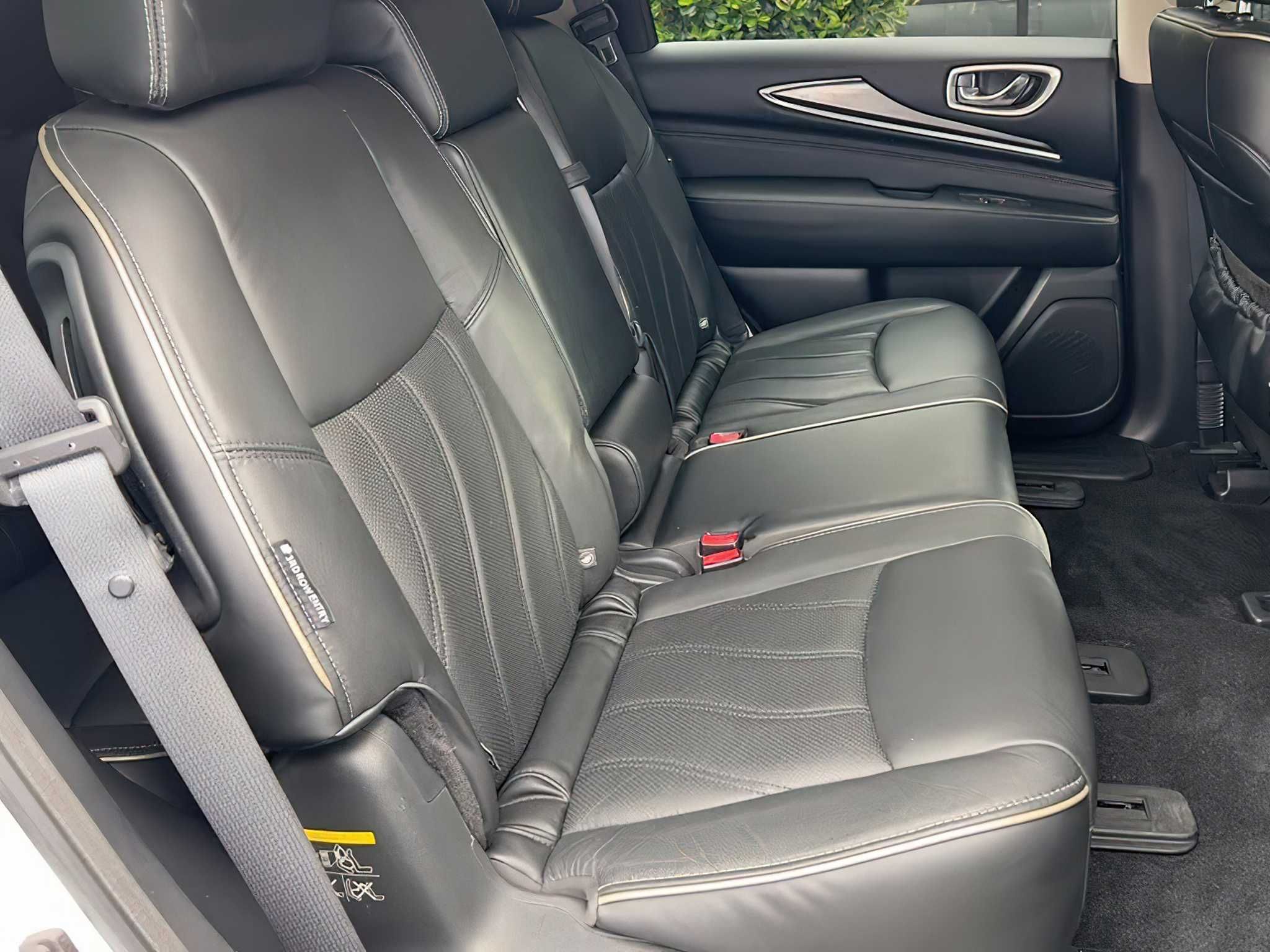 Infiniti QX60 Luxe 2020
