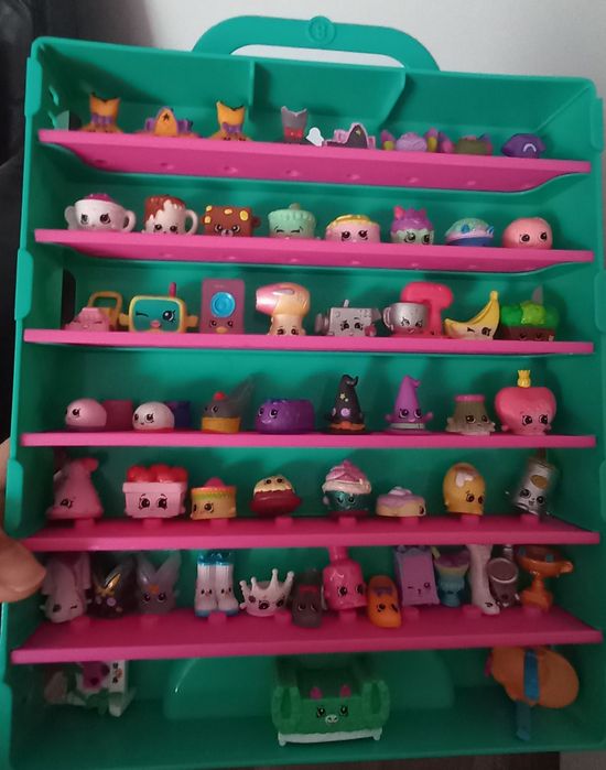 Figurki shopkins 64