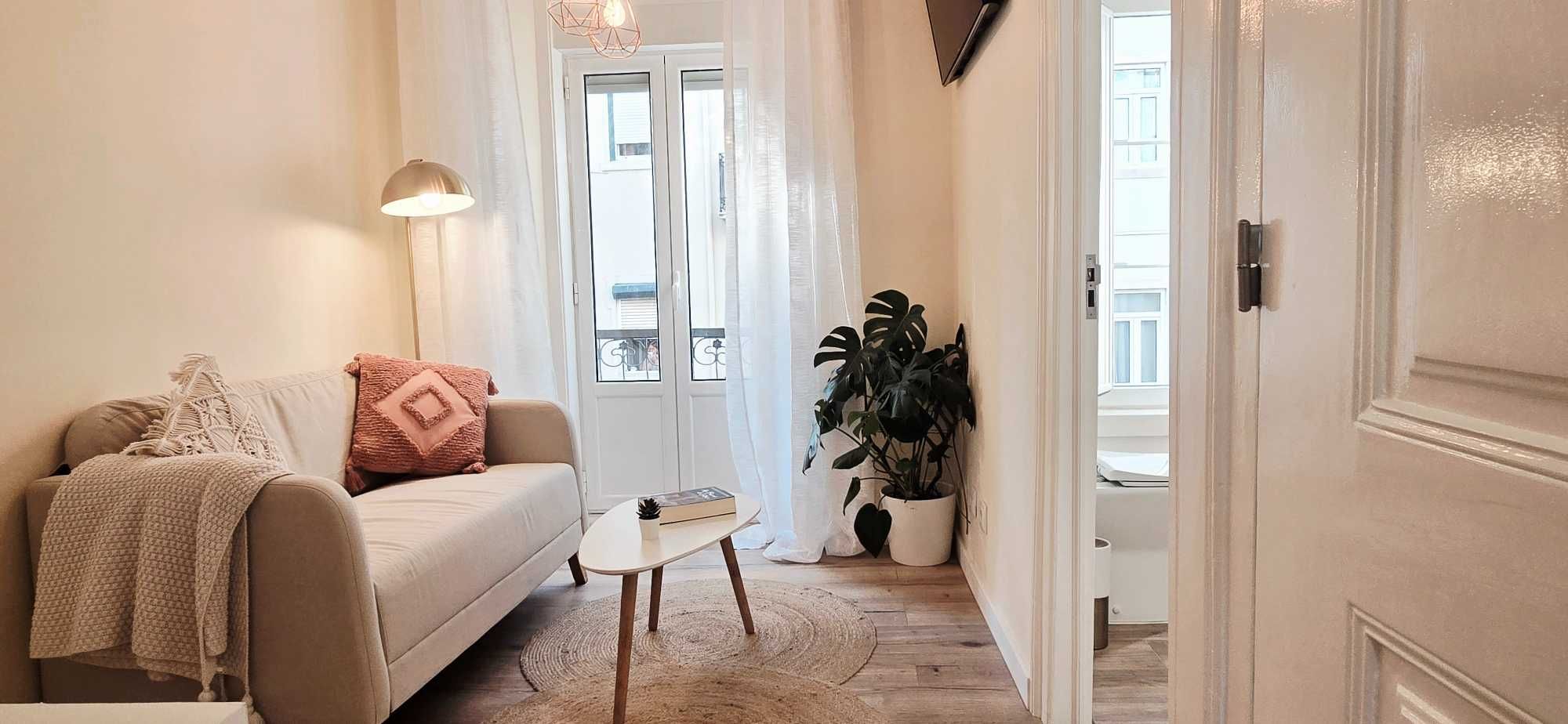 Apartamento T2 - Completamente renovado no Centro de Lisboa