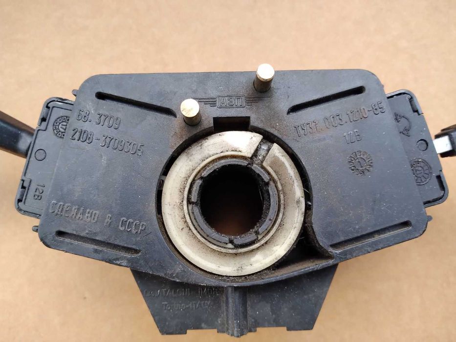 Переключатель подрулевой москвич 2141