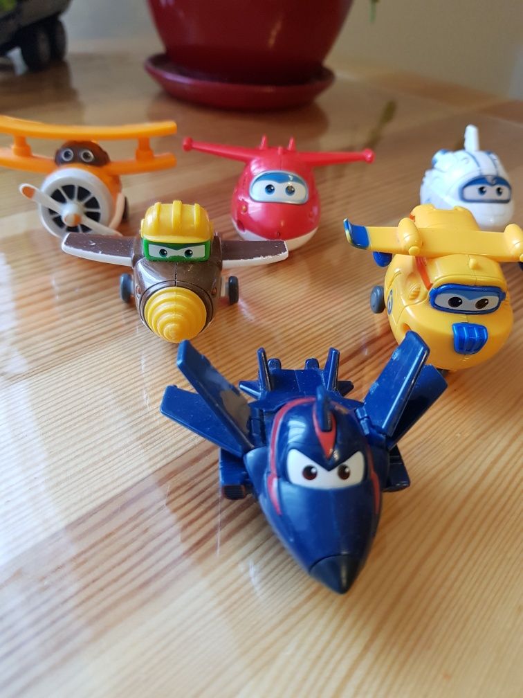 Super Wings figurki