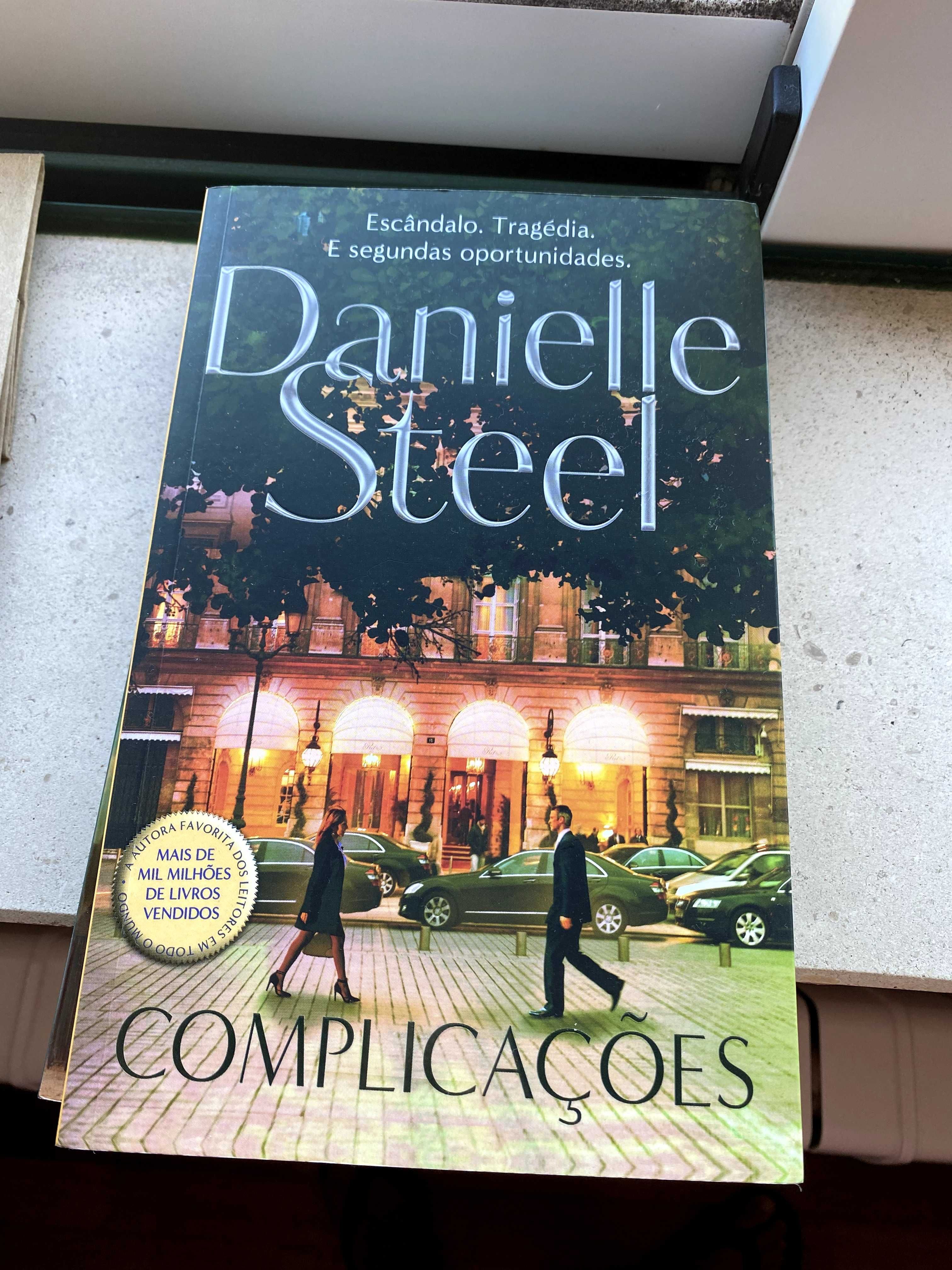 Complicações de Danielle Steel