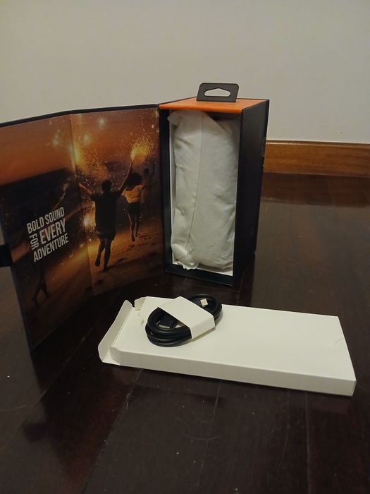 Coluna JBL Flip Essential  2